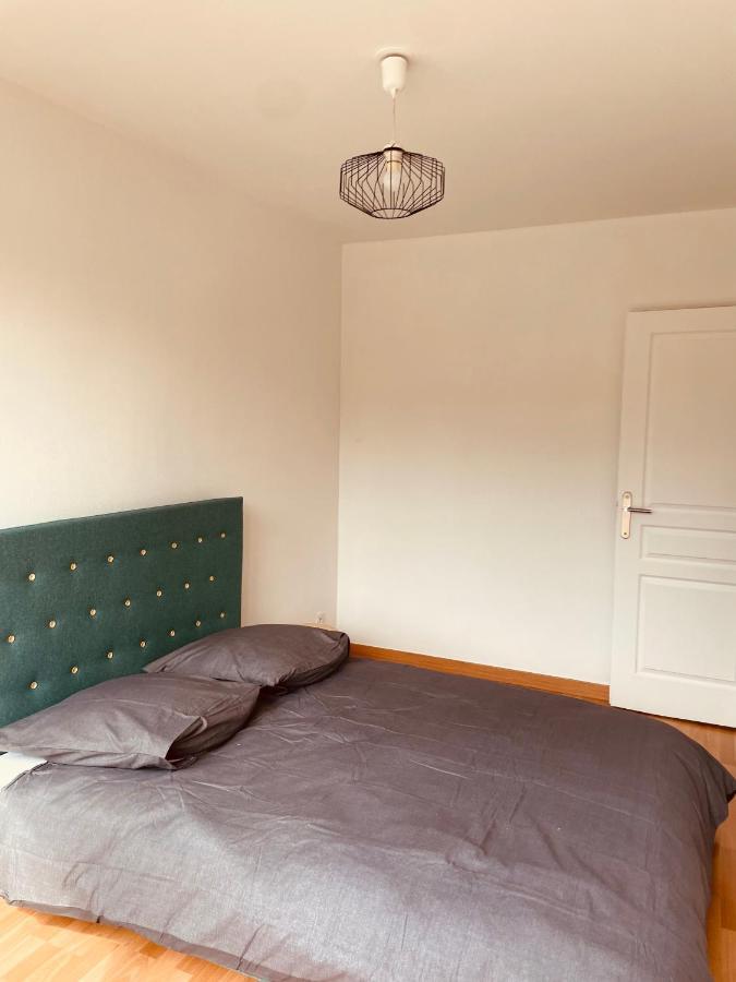 Appartement 2 Chambres Avec Parking Prive Gratuit Dijon Exterior foto